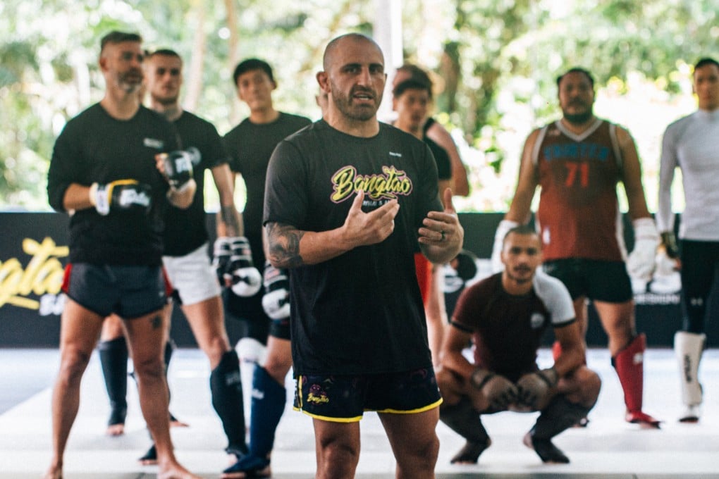 Alex Volkanovski teaches during a seminar with his coach Joe Lopez at Bangtao Muay Thai & MMA. Photos: Criscarlo Chua