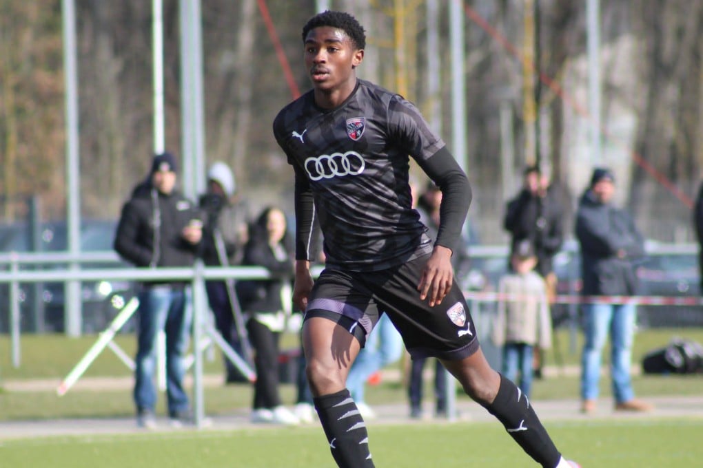 Michael Udebuluzor signed with his German club after his 18th birthday. Photo: Bundesliga