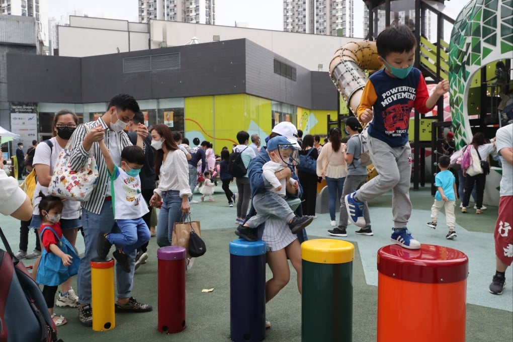 Families enjoy a day out in Kwai Fong in 2021. Photo: Edmond So