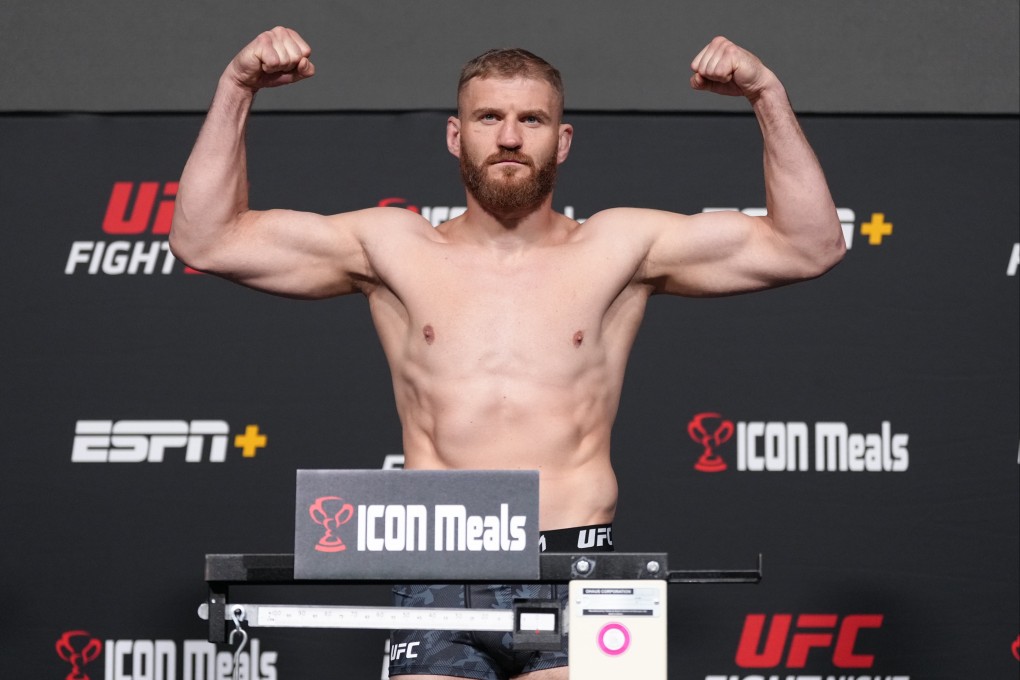 Jan Blachowicz of Poland poses on the scale at the UFC Vegas 54 weigh-ins. Photo: Zuffa LLC