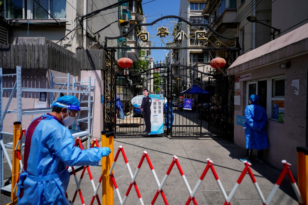 A residential area’s entrance is seen closed on May 5, 2022, as Shanghai remains under an extended Covid-19 lockdown. Photo: Reuters