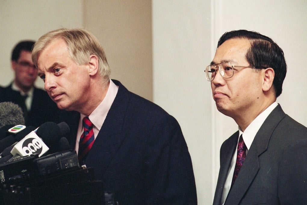 Michael Sze (right), then constitutional affairs minister, and Hong Kong’s last governor Chris Patten attend a press conference at Government House in 1993. Photo: SCMP