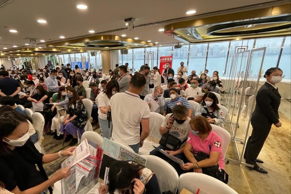Buyers once again flocked to buy flats at Grand Mayfair’s phase 2 on Wednesday. Photo: Handout