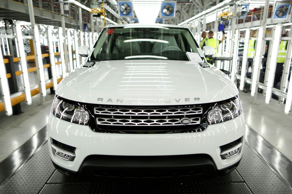 A Range Rover Sport SUV sits in a final inspection area at Tata Motors’ Jaguar Land Rover vehicle manufacturing plant in Solihull, UK, on Wednesday, July, 15, 2015. Photo: Bloomberg