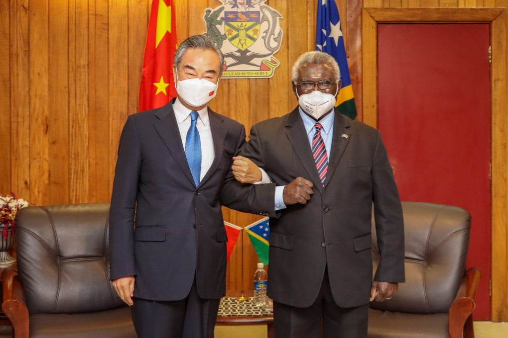 Solomon Islands Prime Minister Manasseh Sogavare meets China’s Foreign Minister Wang Yi in Honiara, Solomon Islands on May 26, 2022. Photo: Xinhua