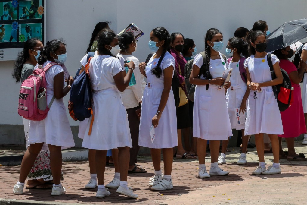 Sri Lankan students in Colombo. Photo: EPA-EFE