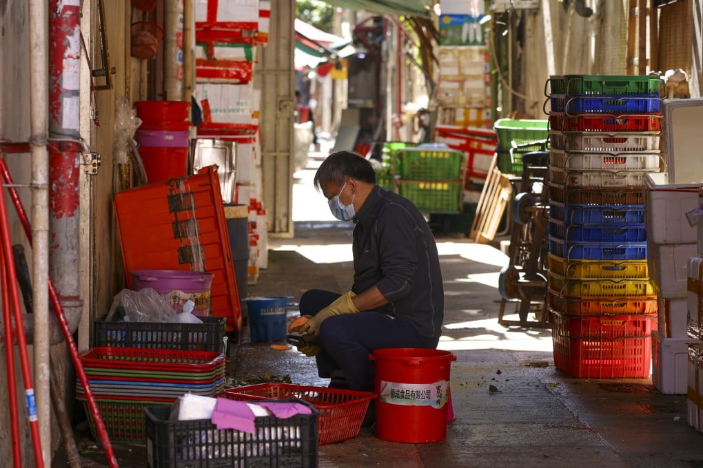 Hong Kong’s minimum wage was left unchanged at HK$37.50 in 2021 when it was last reviewed. Photo: Dickson Lee