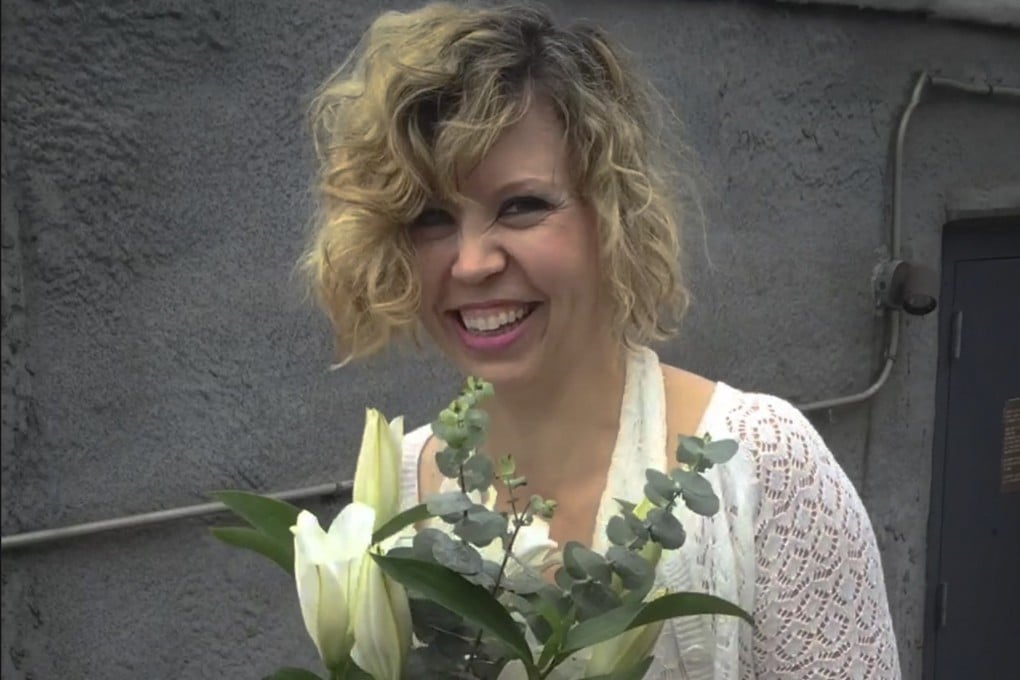 Erika Anderson married herself in New York to celebrate her independence and right to be single and happy, an expression of self-love and self-partnering that more people, especially women, are turning to. Photo: YouTube / Erika Anderson