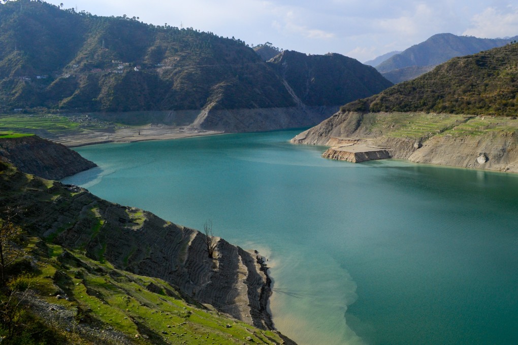 At least 26 dead in India’s northern state after bus falls into gorge ...