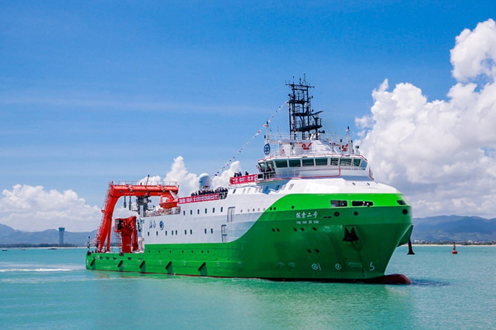The scientific research vessel Tansuo 2 returned to port on Monday. Photo: CCTV