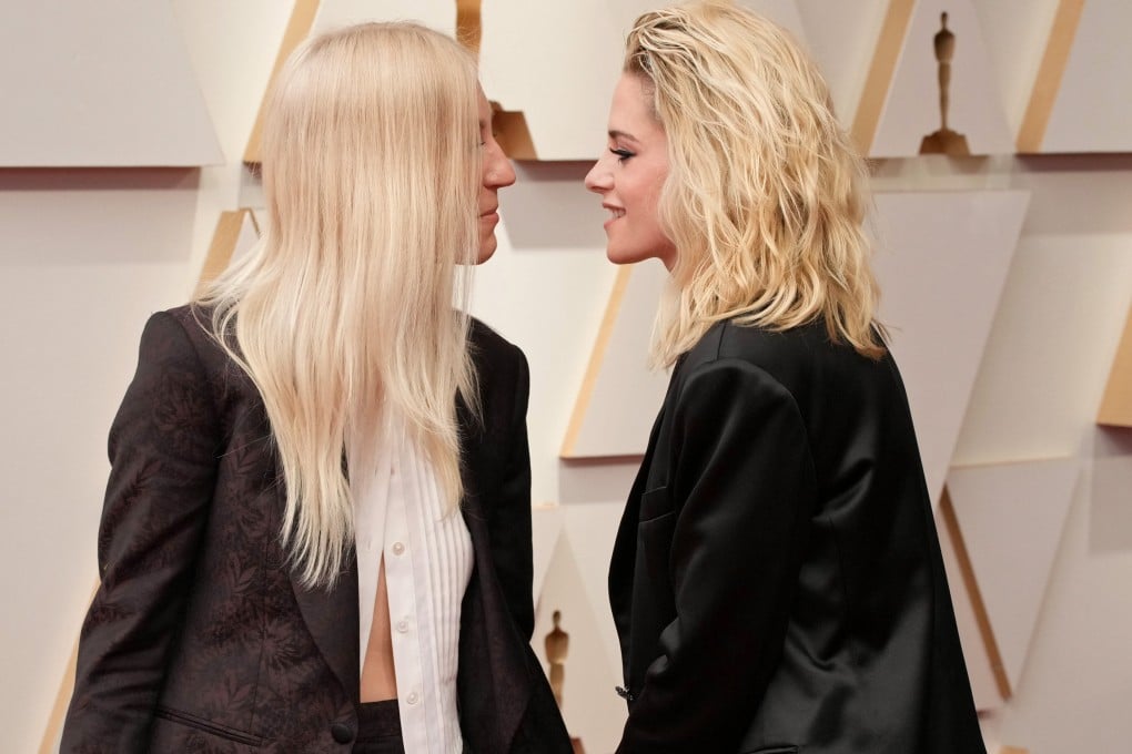 Dylan Meyer (left) and Kristen Stewart attend the 94th Annual Academy Awards on March 27 in California. The couple have one of the coolest couple styles in Hollywood. Photo: FilmMagic