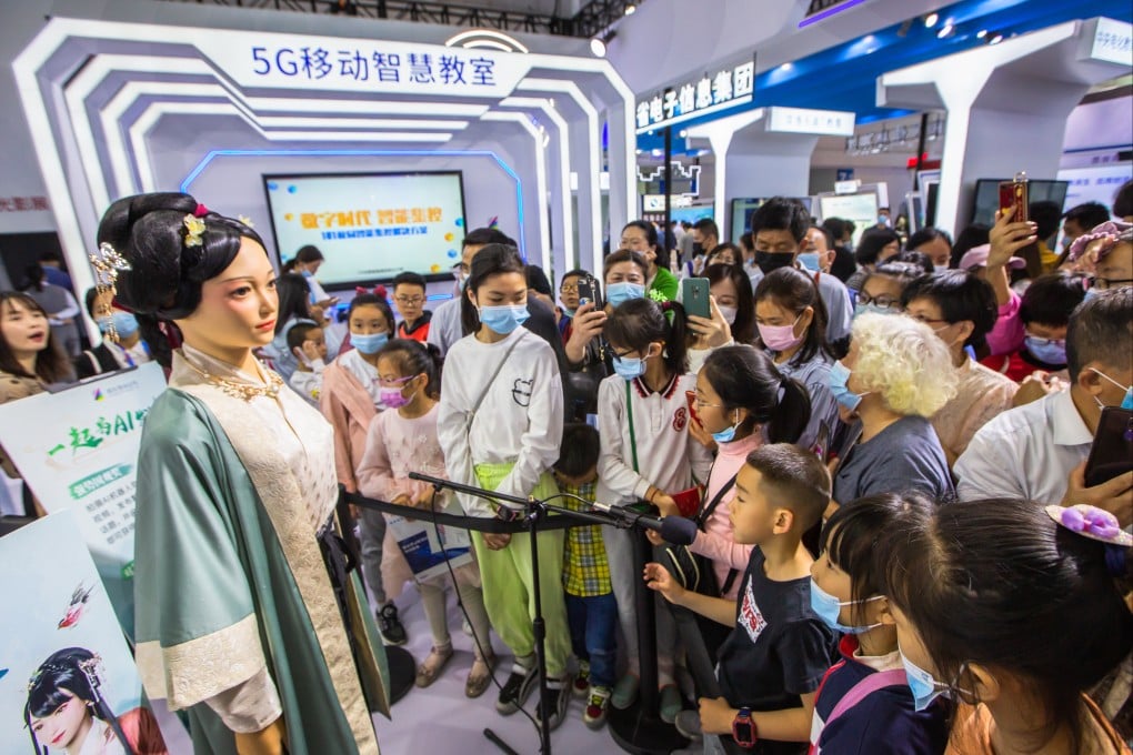 An AI teaching robot modelled on Song dynasty poet Li Qingzhao at the Fuzhou Strait International Conference and Exhibition Centre in Fuzhou, Fujian province, China, in April 2021. Li was famously a victim of domestic abuse in ancient China. Photo: VCG via Getty Images