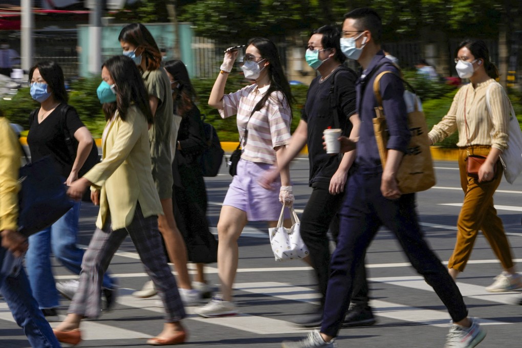 Morning rush hour in Shanghai after the lifting of a months-long Covid-19 lockdown. Photo: Reuters