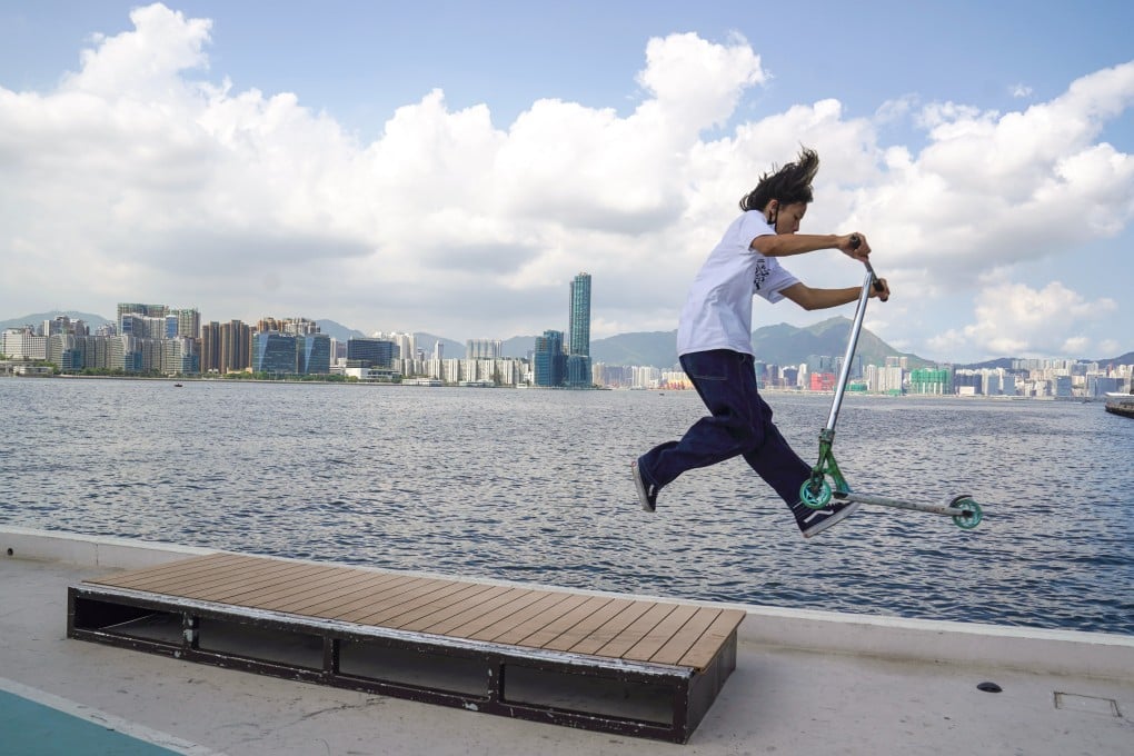 More young people are identifying as “Hongkongers” than as “Chinese”. Photo: Sam Tsang