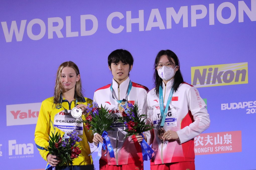 Gold medallist Yang Junxuan (centre) is flanked by fellow medallists Mollie O’Callaghan and Tang Muhan in Budapest. Photo: Xinhua