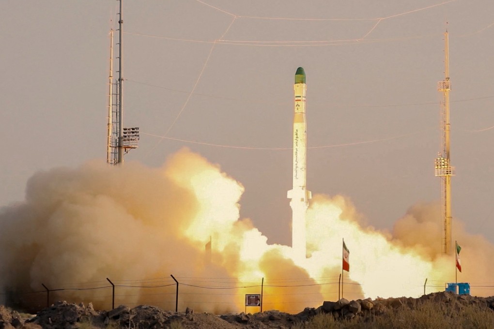 Iranian satellite-carrier rocket Zuljanah is seen blasting off from an undisclosed location in Iran. Photo: Iranian Defence Ministry / AFP