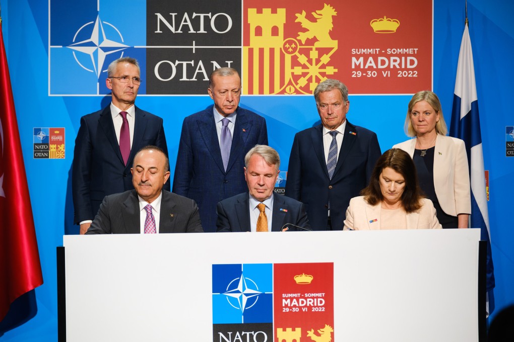 (Back, left to right) Nato Secretary General Jens Stoltenberg, Turkish President Recep Tayyip Erdogan, Finnish President Sauli Niinisto, Swedish Prime Minister Magdalena Andersson. Photo: Nato handout/dpa
