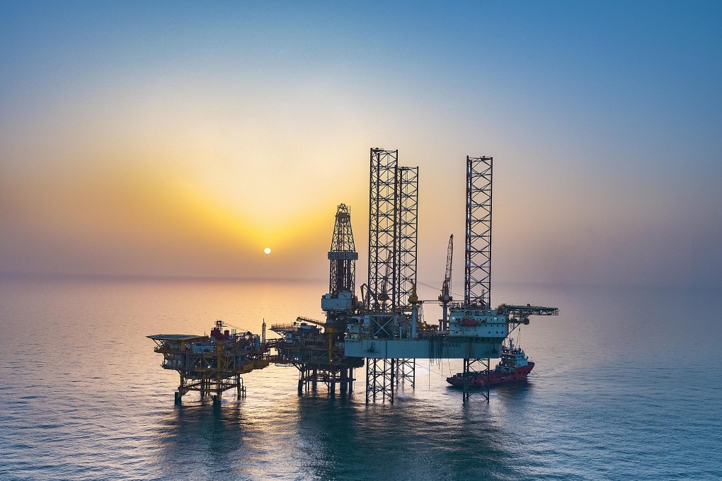 State-owned energy giant China National Offshore Oil has set a target for non-fossil fuel to make up over half its domestic output by 2050. Photo: Xinhua