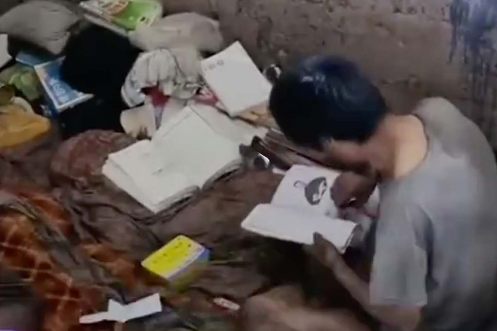 Modern-day caveman: Chinese man leaves family to live and study in cavern and draws curious visitors. Photo: Handout