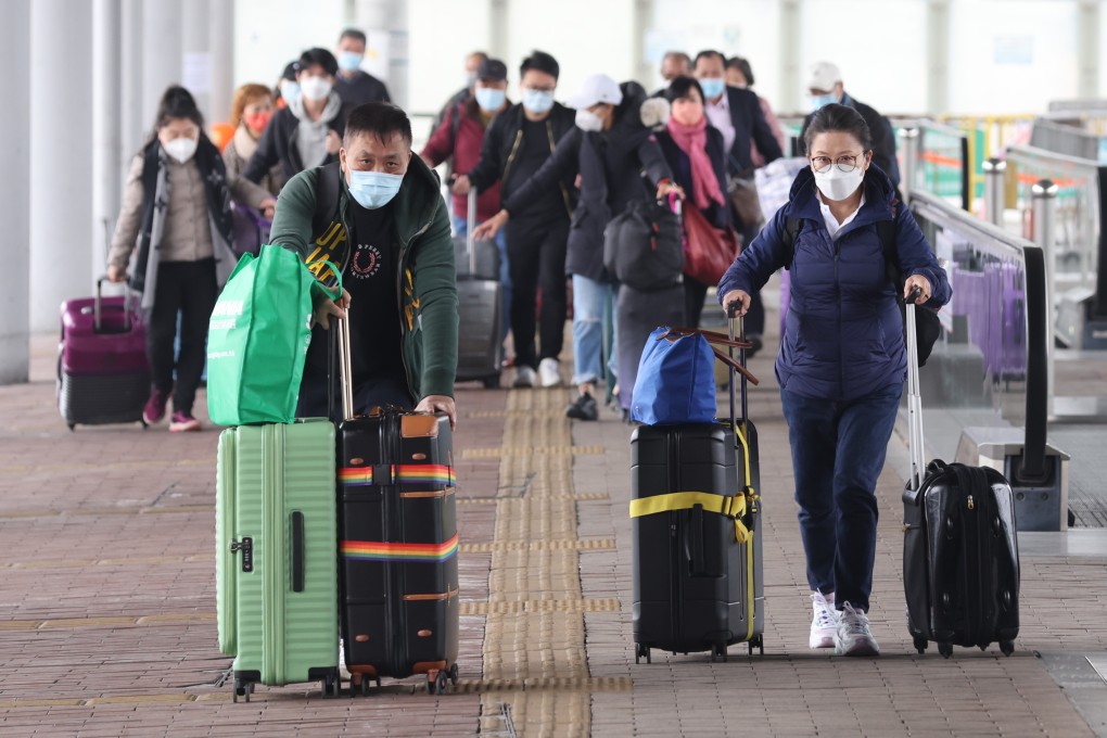 People travel across the Shenzhen Bay border on December 28, 2021. Those who have tried booking quarantine rooms across the border are likely to have encountered scalper bots. Photo: May Tse