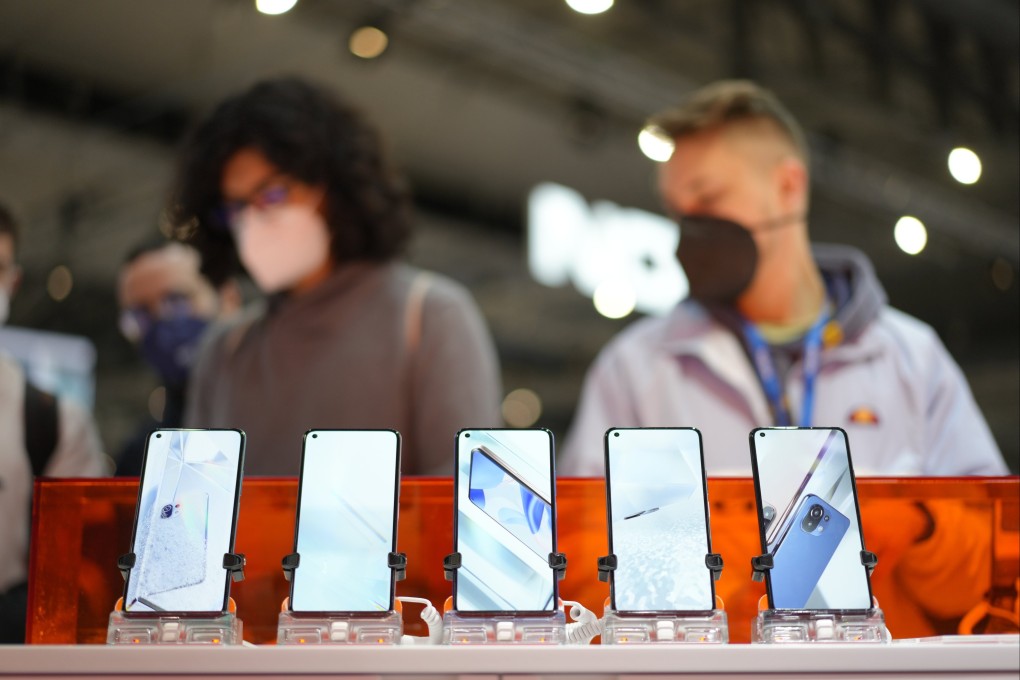 Xiaomi smartphones displayed at the Mobile World Congress in Barcelona, Spain, February 28, 2022. Photo: EPA-EFE