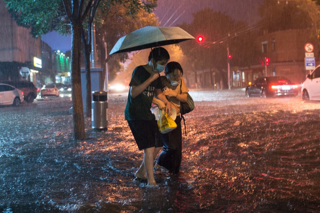BEIJING, CHINA - AUGUST 09: (CHINA MAINLAND OUT)A heavy rain attacks Beijing on 09th August, 2020,in Beijing China(Photo by TPG/Getty Images)