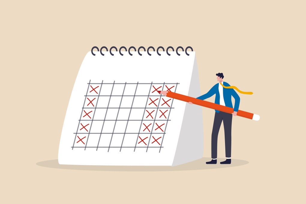 Shutterstock image of a 4 day work week calendar.