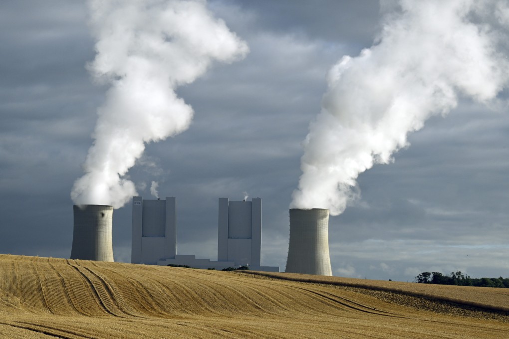 Smoke rises from the Neurath lignite-fired power plant in North Rhine-Westphalia, Germany, on July 10. Several EU countries have announced plans to increase backup coal plant capacity. Photo: DPA