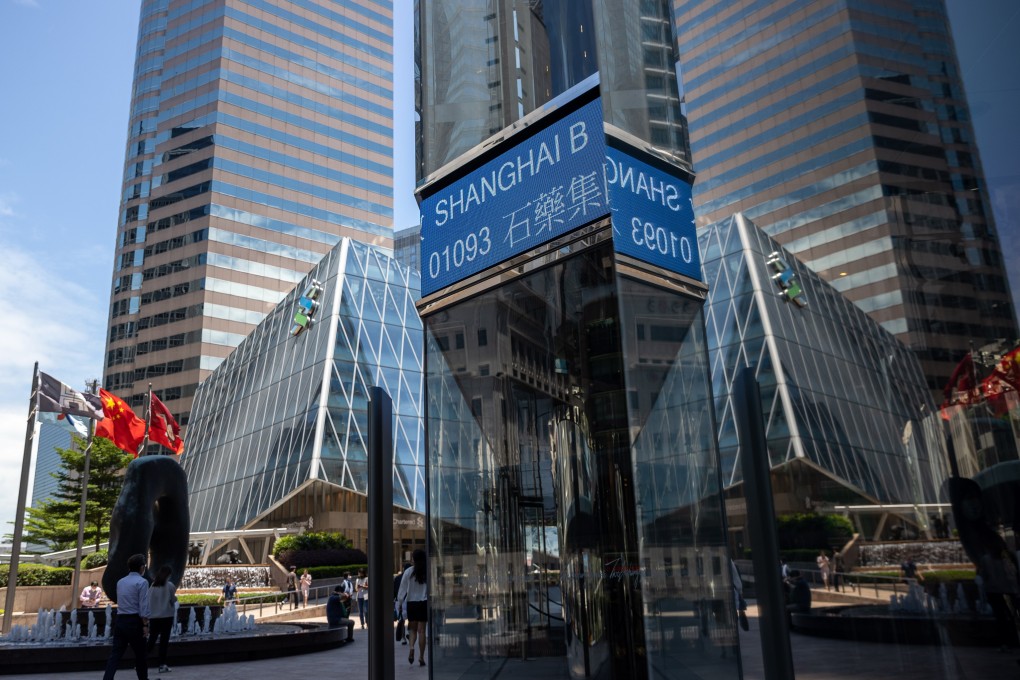 A stock ticker outside Exchange Square, the building housing the bourse, in Hong Kong pictured on May 19, 2022. Photo: EPA-EFE