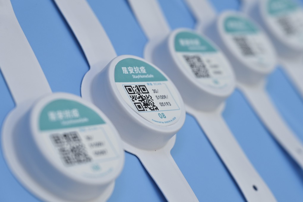 The new wristbands to be worn by people quarantining at home. Photo: SCMP