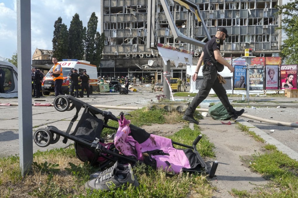 The aftermath of a deadly Russian missile attack in Vinnytsia, Ukraine. Photo: AP