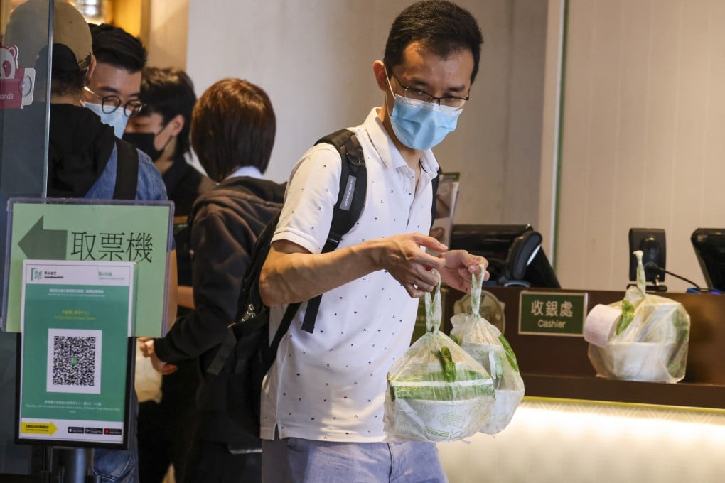 Complaints about online services that specialise in orders for food delivery or pick-up in person come under scrutiny after complaints jump more than 30 per cent. Photo: Nora Tam