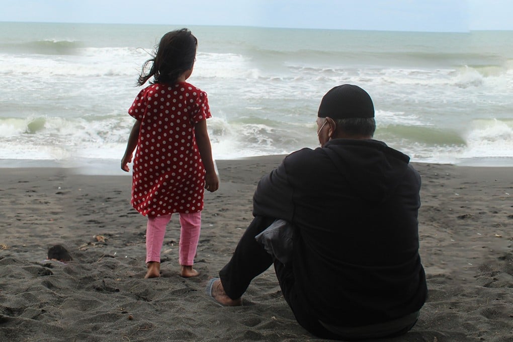 Man demands maternal granddaughter adopt his surname as he provides food and housing for entire family and sparks online debate. Photo: Handout