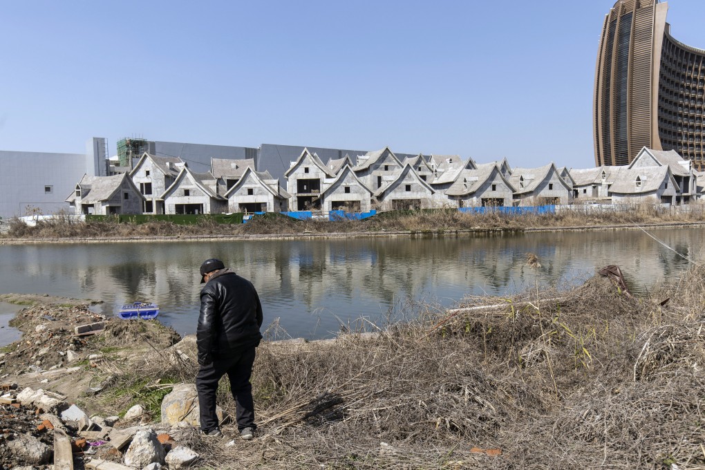 The Sunac Resort project by Sunac China Holdings under construction in Haiyan city of Zhejiang province on Friday, Feb. 25, 2022. Photo: Bloomberg.