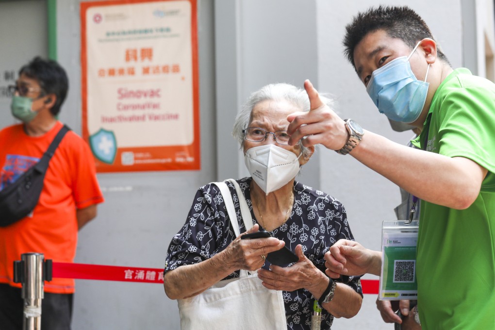 The recent increase in coronavirus cases has centered around elderly residents living outside of care homes. Photo: Xiaomei Chen