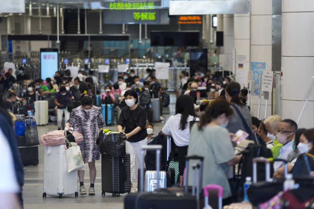 Mainland Chinese were the biggest spenders on Hong Kong insurance policies before the pandemic brought cross-border traffic to a standstill. Photo: Sam Tsang