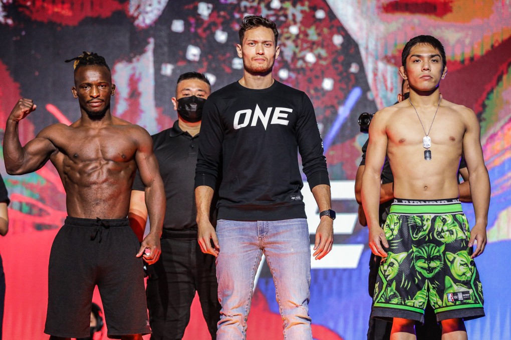Bokang Masunyane (left) and Hiroba Minowa at the ONE 159 ceremonial weigh-ins in Singapore.