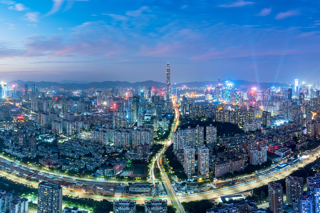 China’s southern tech hub of Shenzhen has significantly tightened Covid-19 control measures, including mass testing and closure of public venues, to stave off a fresh outbreak of the Omicron variant. Photo: Shutterstock