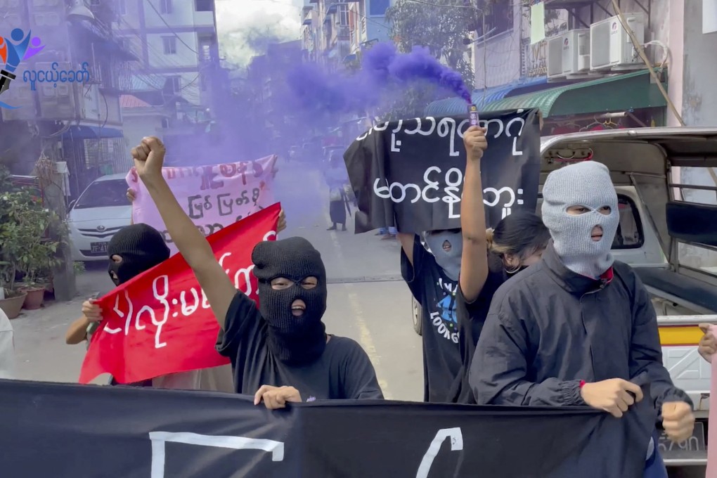 People protesting in Yangon, Myanmar on Monday following the execution of four pro-democracy activists. Photo: Lu Nge Khit via Reuters