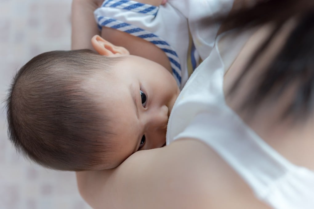 Breast milk is best for babies, and the latest suggestion is that mothers breastfeed for two years. A lactation expert and a midwife say breastfeeding isn’t for everyone; just do what’s best for mother and baby. Photo: Shutterstock