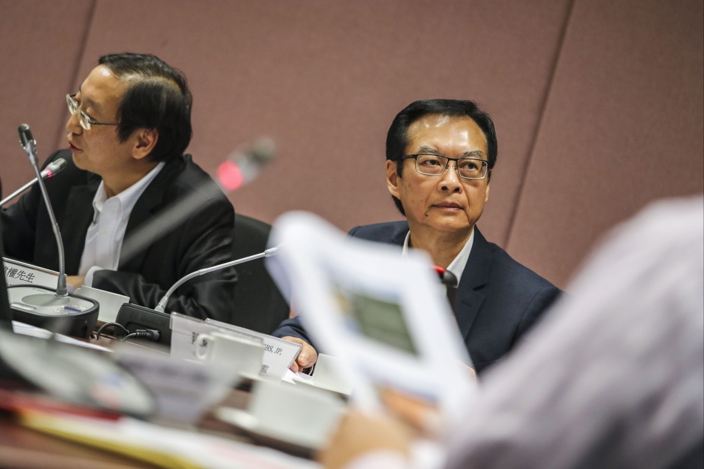 Wai Chi-sing, managing director of the Urban Renewal Authority (right). Photo: Edward Wong
