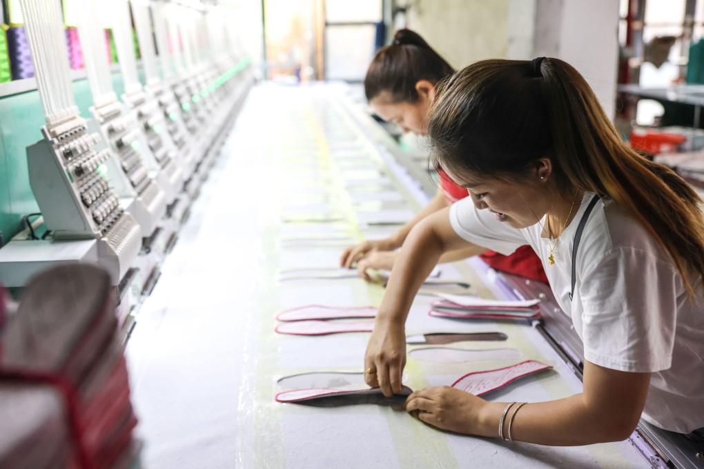 Before the unexpected weak manufacturing PMI data, signs of recovery had continued to emerge earlier  in July. Photo: Xinhua