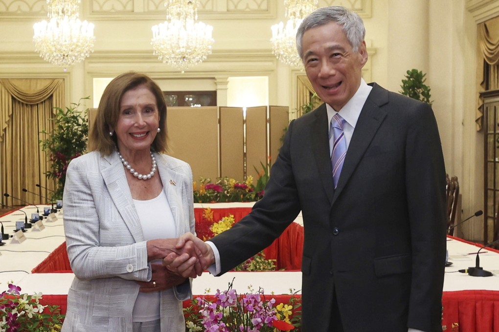 US House Speaker Nancy Pelosi and Singapore PM Lee Hsien Loong at the Istana. Photo: Singapore MCI via AP