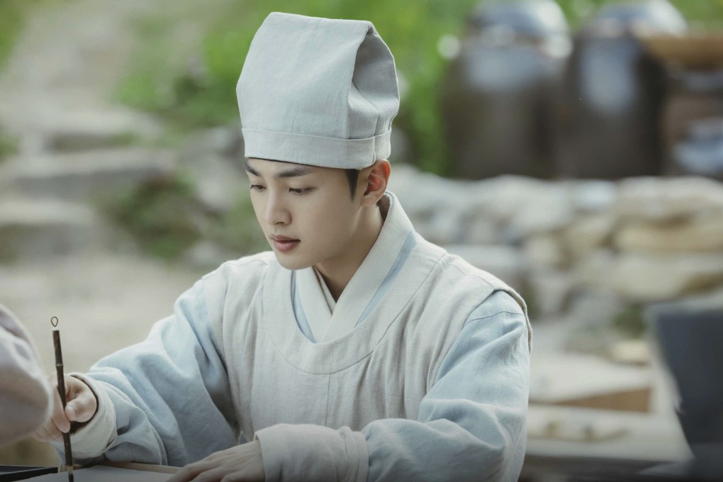 Kim Min-jae in a still from Poong, the Joseon Psychiatrist. The Korean period drama series about a physician in the royal court is adapted from a novel of the same name.