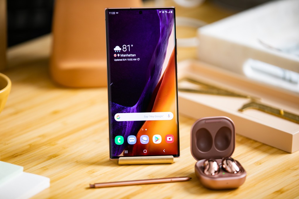 Samsung is relatively optimistic about smartphone demand in the second half. File photo: Bloomberg