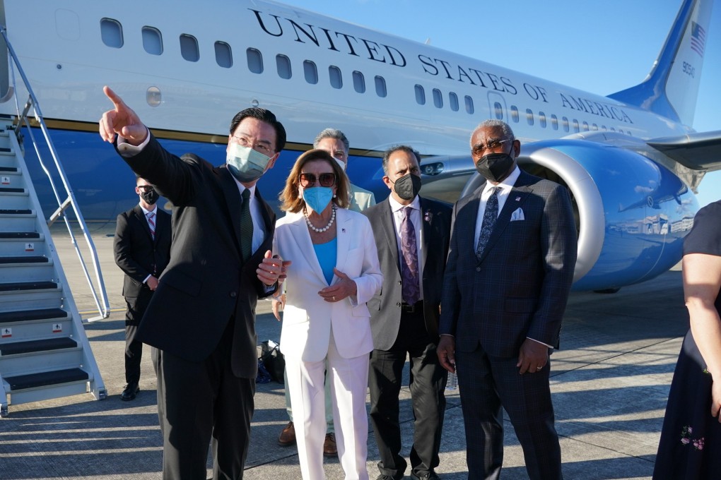 Taiwanese Foreign Minister Joseph Wu gesturing next to US House Speaker Nancy Pelosi before her departure from Songshan Airport in Taipei on Wednesday. Photo: EPA-EFE/Taiwan Ministry of Foreign Affairs/Handout
