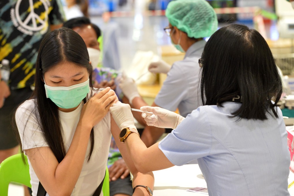 People receive a dose of Covid-19 vaccine in Bangkok, Thailand, last month. Photo: Xinhua