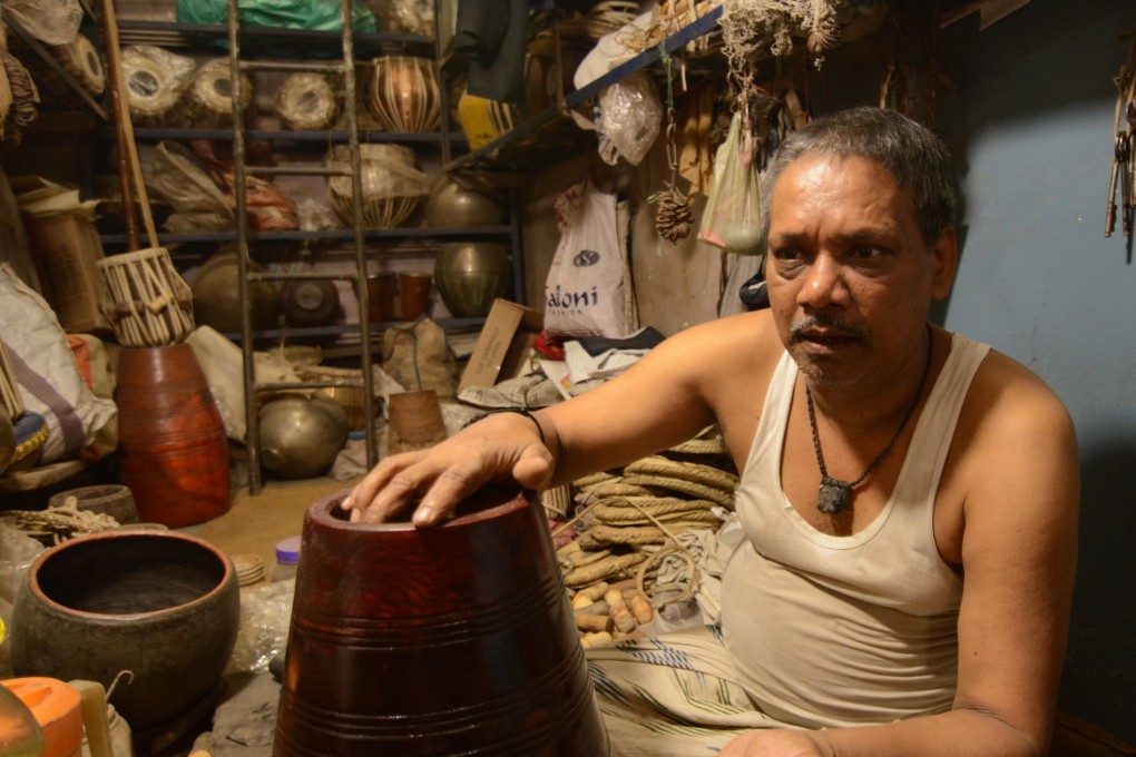 Mumtaz Bhai has been making tablas for 55 years. Photo: Irfan Nabi