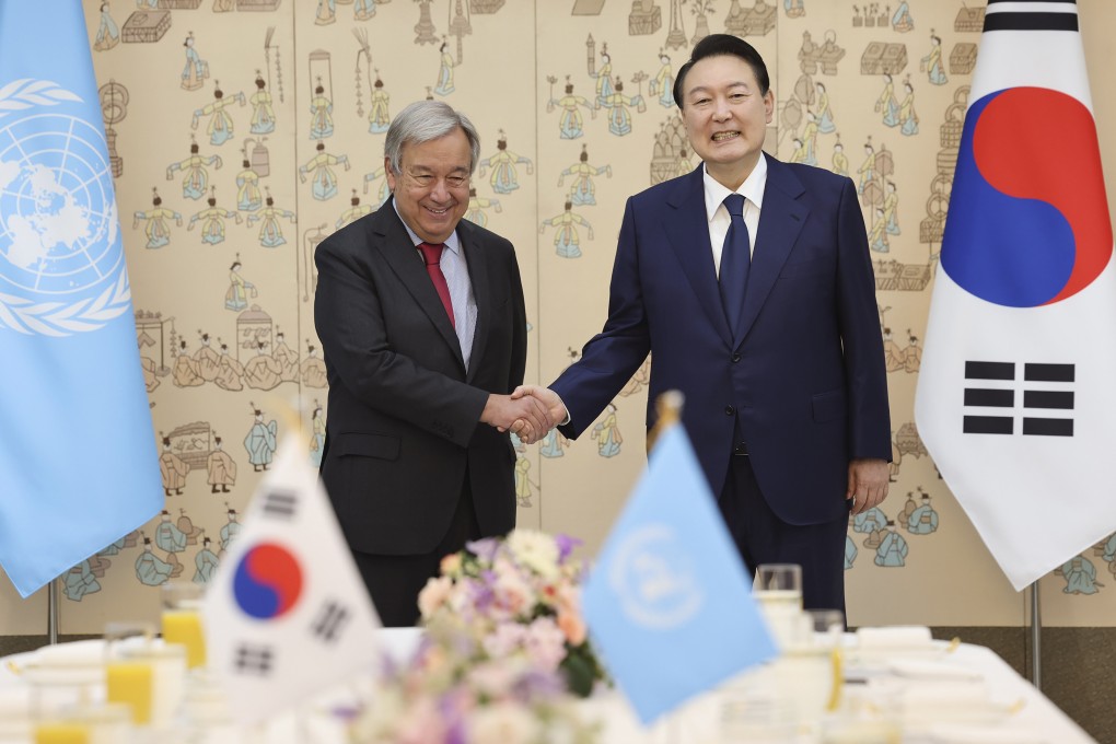 South Korean President Yoon Suk Yeol, right, and UN Secretary-General Antonio Guterres in Seoul, South Korea on Friday. Photo: Yonhap via AP