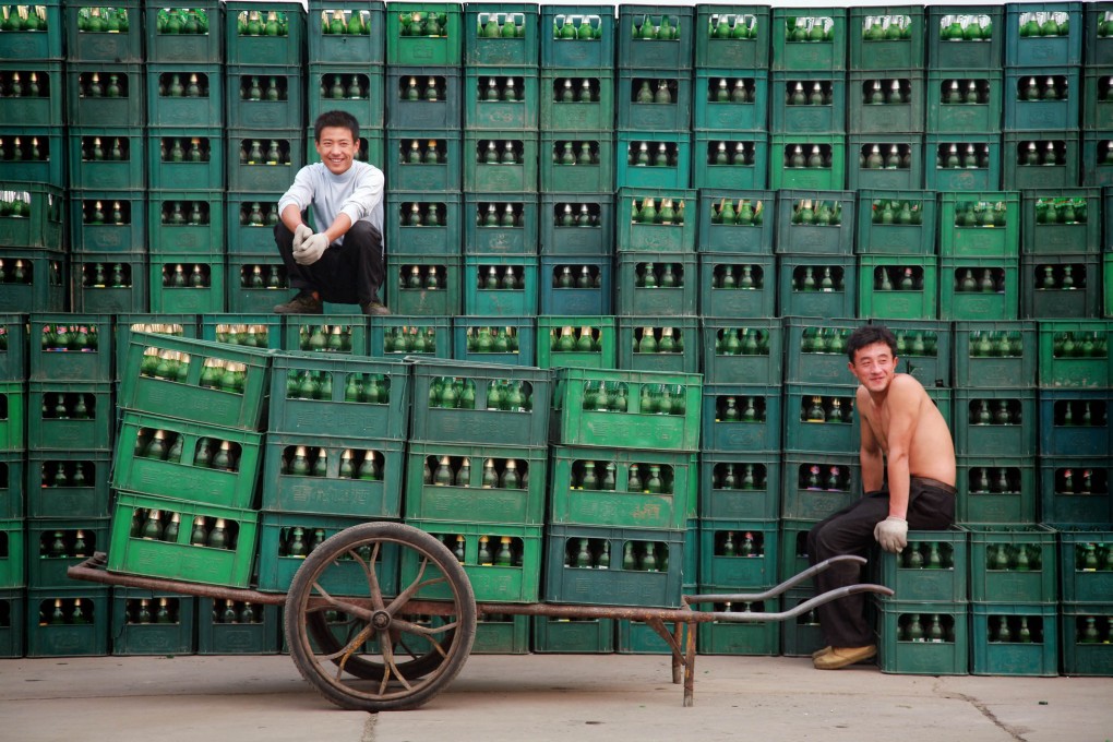 Employees of the brewery that produced CR Beer’s Snow brand in Tianjin on 2 September 2009. Photo: One Red Eye